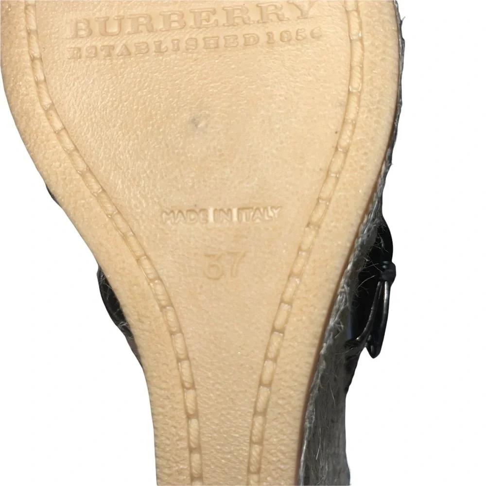 Burberry Woman Shoes Size 5.5/EU36 - Picture 7 of 9